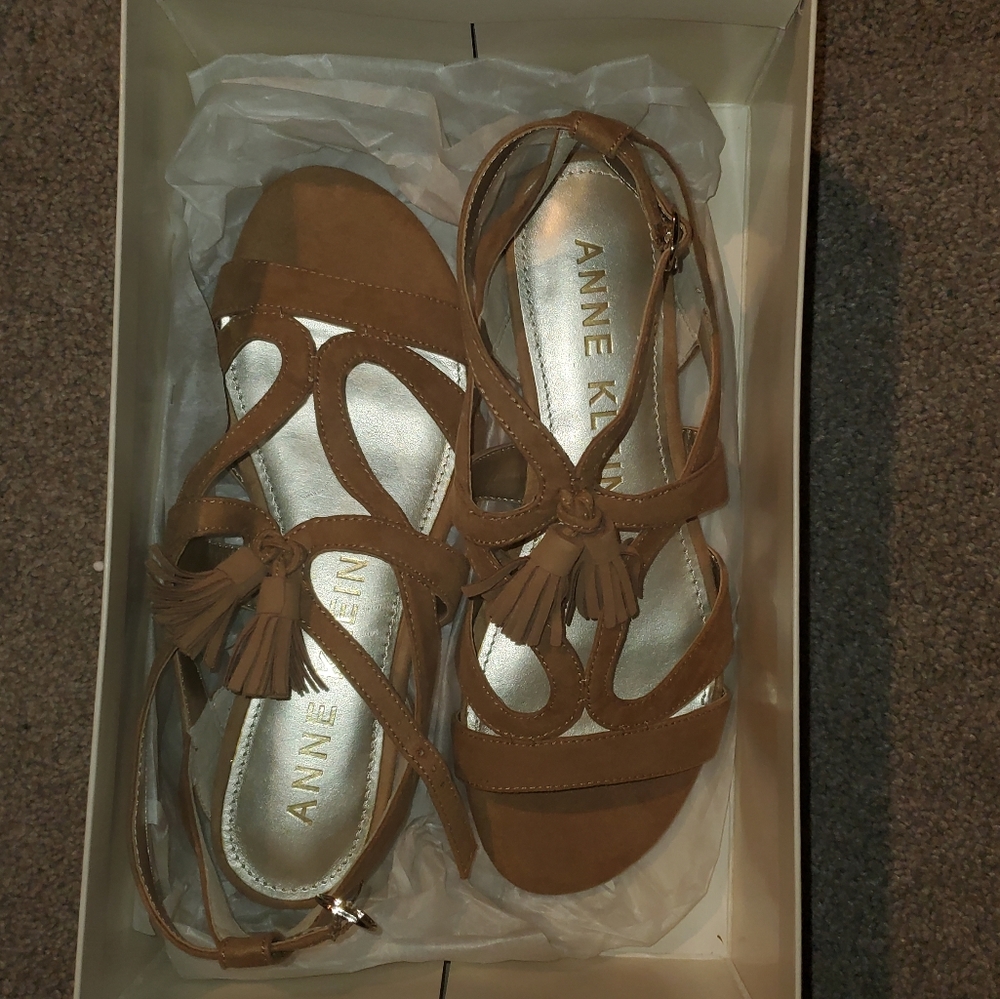 New Anne Klein Sandals Size 6